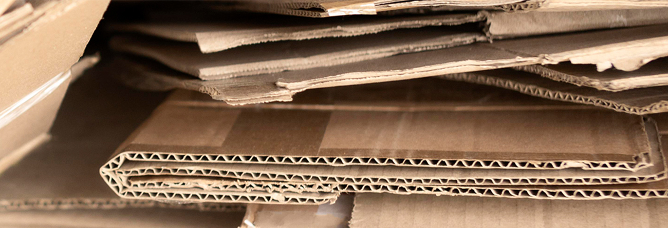 en-die-cutting-recycled-paperboard-dust en-die-cutting-recycled-paperboard-dust